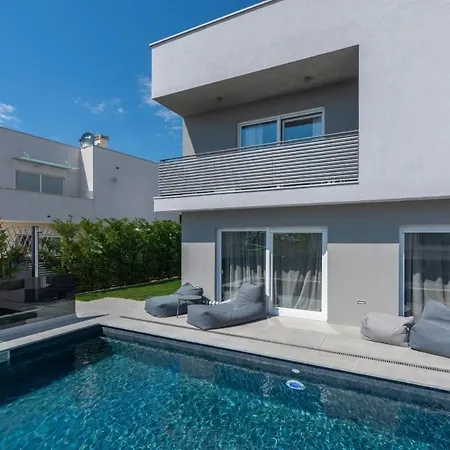 Athos Villa *