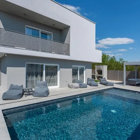Athos Villa